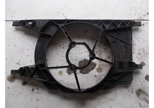 дифузор Renault Laguna II, 8200025635